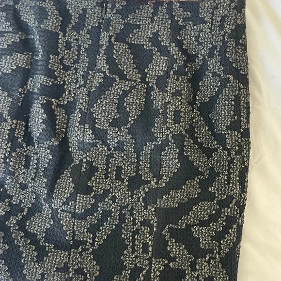 Maje embroidered metallic mini skirt - Picture 7 of 10